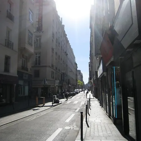 Appartement Aboukir 3 *